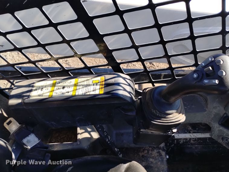 image for item DK8941 2018 Bobcat T595  tracked skid steer loader