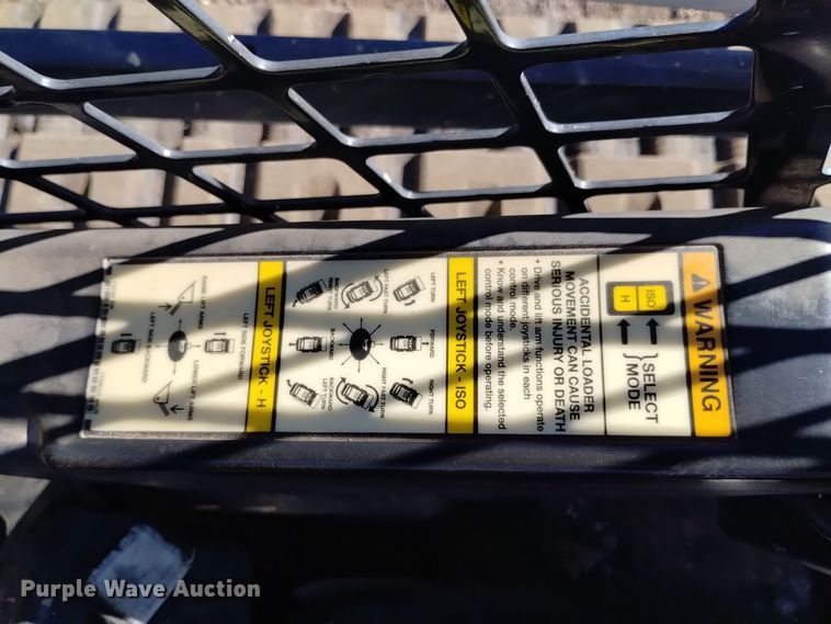 image for item DK8941 2018 Bobcat T595  tracked skid steer loader