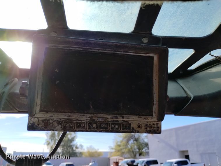 image for item DK8941 2018 Bobcat T595  tracked skid steer loader