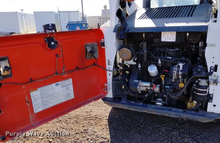 image for item DK8941 2018 Bobcat T595  tracked skid steer loader