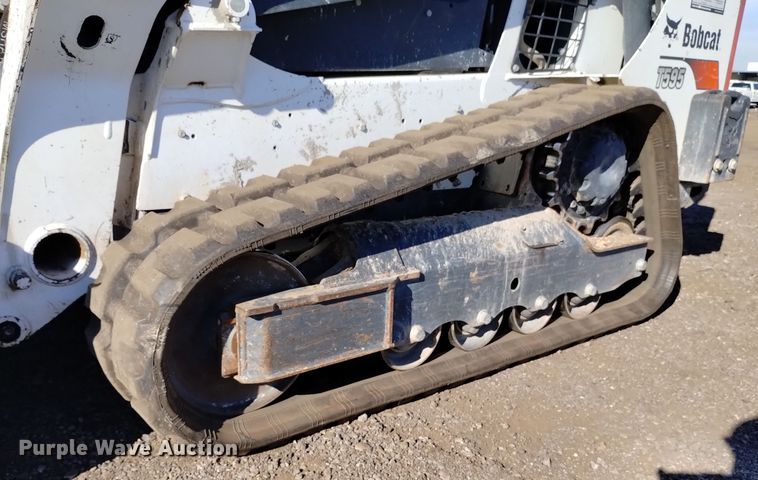 image for item DK8941 2018 Bobcat T595  tracked skid steer loader