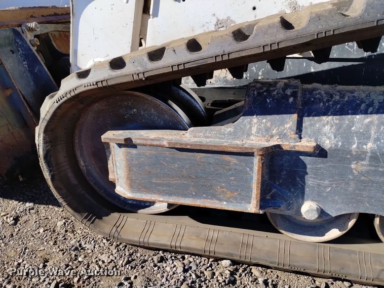 image for item DK8941 2018 Bobcat T595  tracked skid steer loader