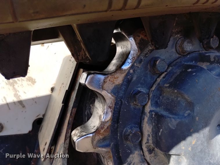 image for item DK8941 2018 Bobcat T595  tracked skid steer loader