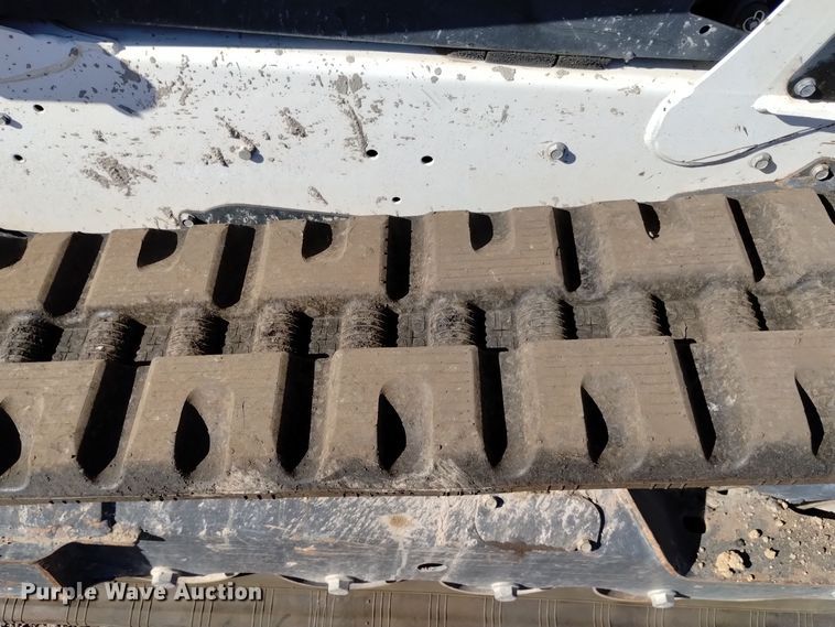 image for item DK8941 2018 Bobcat T595  tracked skid steer loader