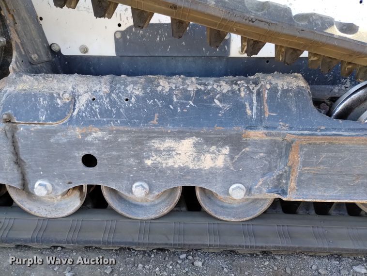 image for item DK8941 2018 Bobcat T595  tracked skid steer loader