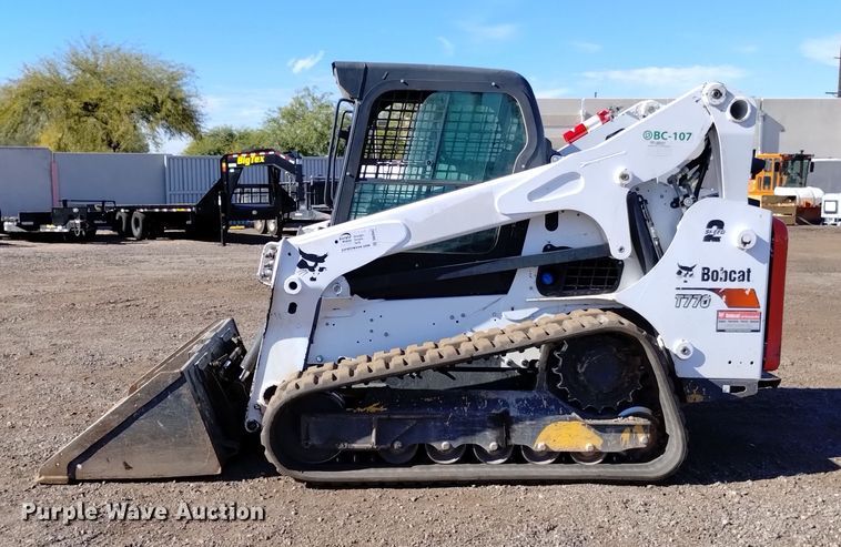 image for item DK8942 2019 Bobcat T770  tracked skid steer loader