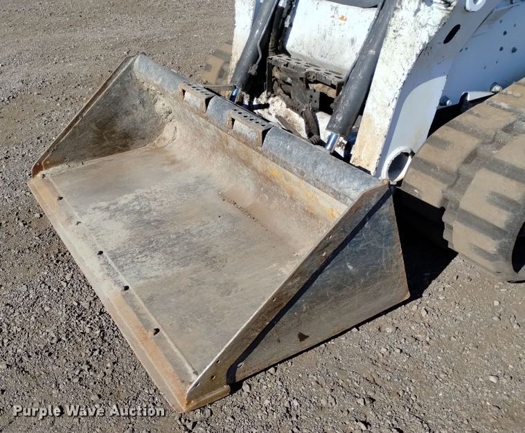 image for item DK8942 2019 Bobcat T770  tracked skid steer loader