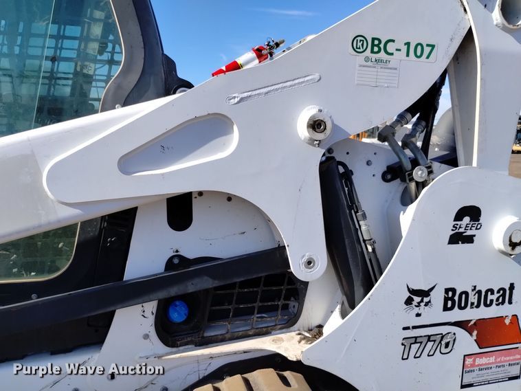 image for item DK8942 2019 Bobcat T770  tracked skid steer loader