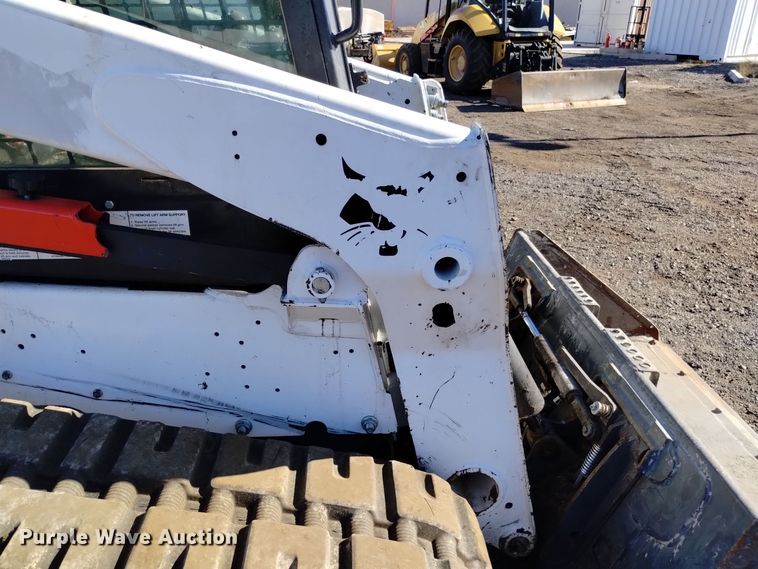 image for item DK8942 2019 Bobcat T770  tracked skid steer loader