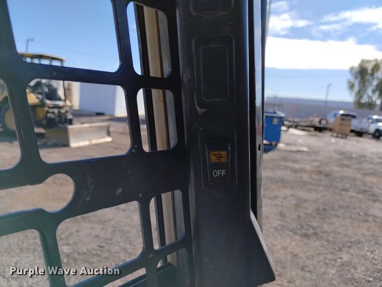 image for item DK8942 2019 Bobcat T770  tracked skid steer loader