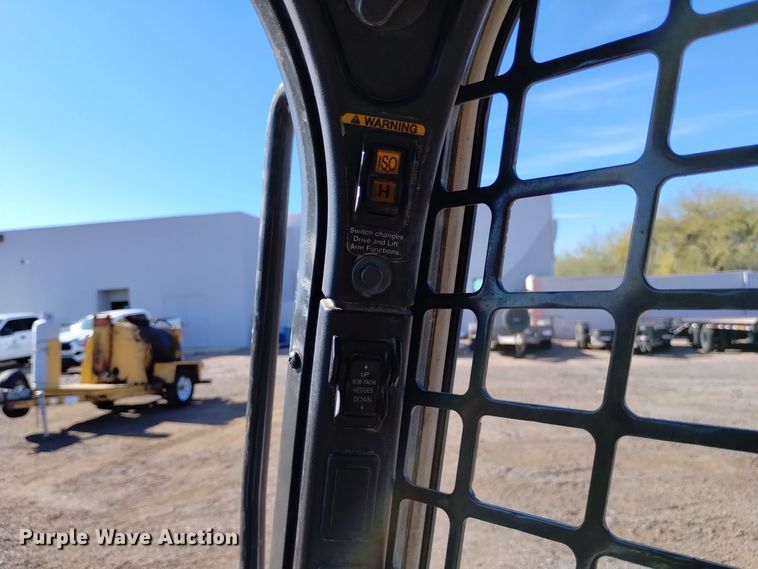 image for item DK8942 2019 Bobcat T770  tracked skid steer loader