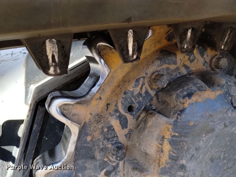 image for item DK8942 2019 Bobcat T770  tracked skid steer loader