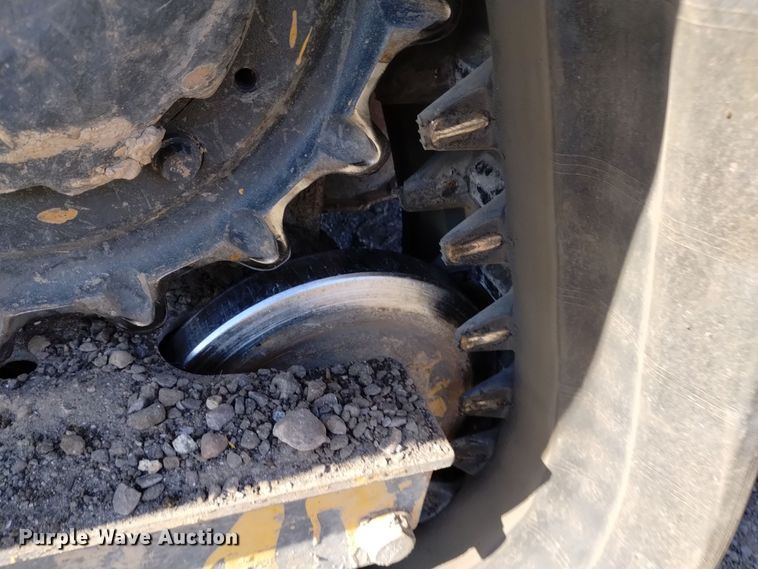 image for item DK8942 2019 Bobcat T770  tracked skid steer loader