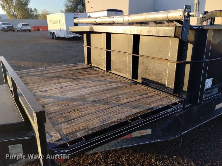 image for item DK8944 2016 Kodiak  dump trailer