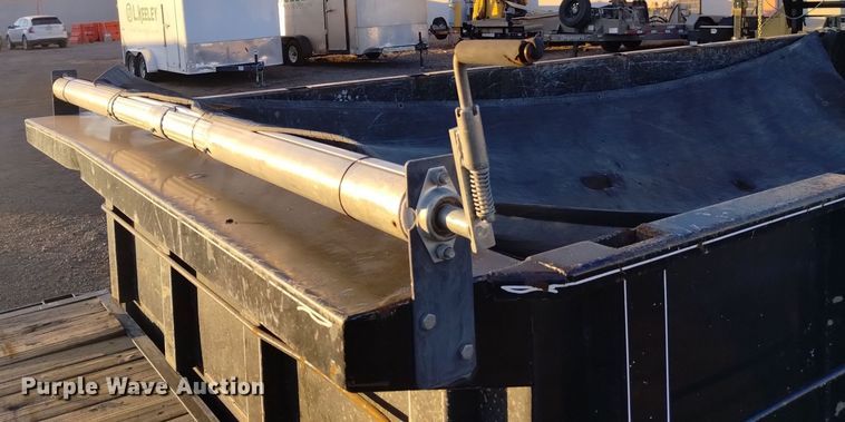 image for item DK8944 2016 Kodiak  dump trailer