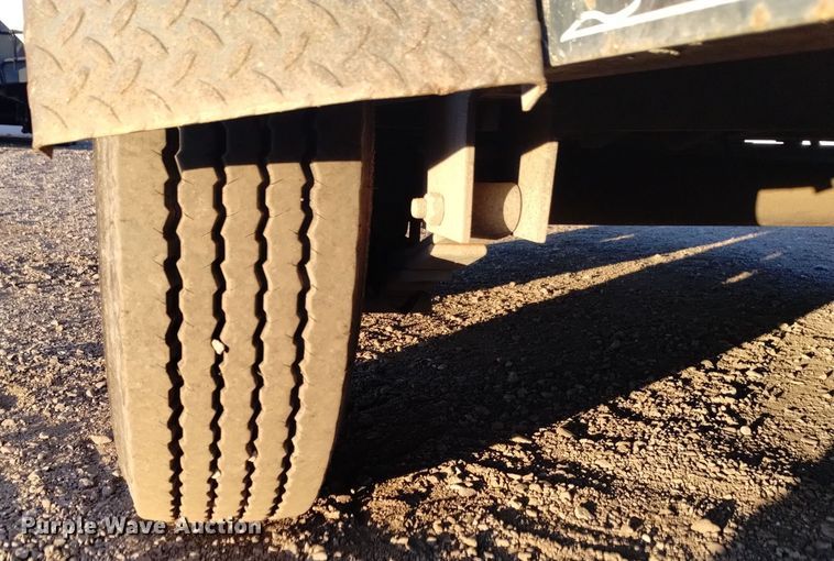 image for item DK8944 2016 Kodiak  dump trailer