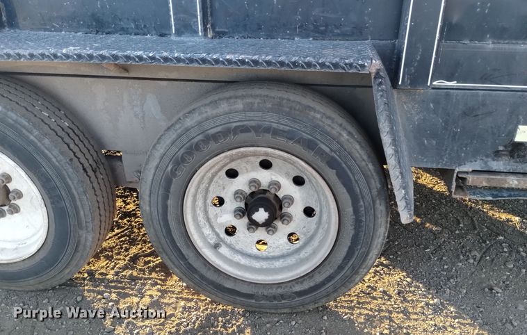 image for item DK8944 2016 Kodiak  dump trailer