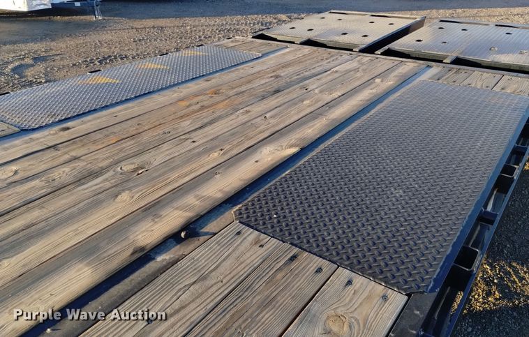 image for item DK8945 2023 Big Tex 22GN-20BK+5MR  equipment trailer