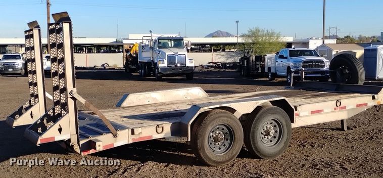 image for item DK8947 2018 Diamond C  equipment trailer