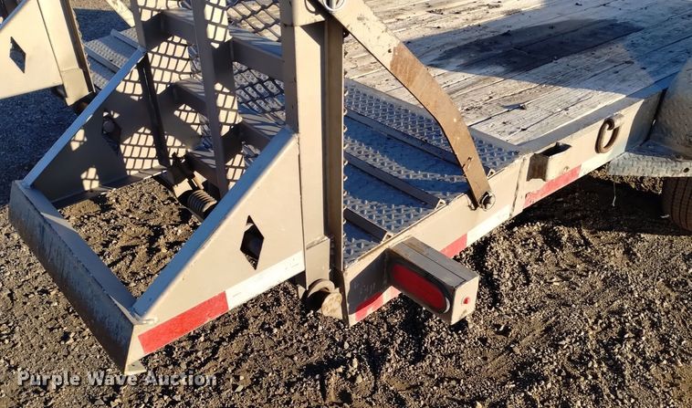 image for item DK8947 2018 Diamond C  equipment trailer