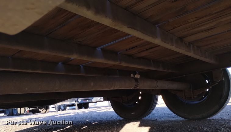 image for item DK8947 2018 Diamond C  equipment trailer