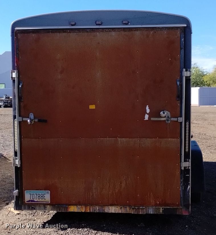 image for item DK8949 2018 Interstate ILRD716TA2  enclosed cargo trailer