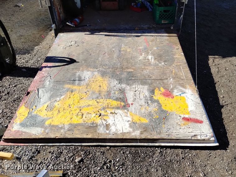 image for item DK8949 2018 Interstate ILRD716TA2  enclosed cargo trailer