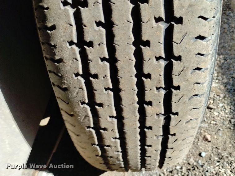 image for item DK8949 2018 Interstate ILRD716TA2  enclosed cargo trailer