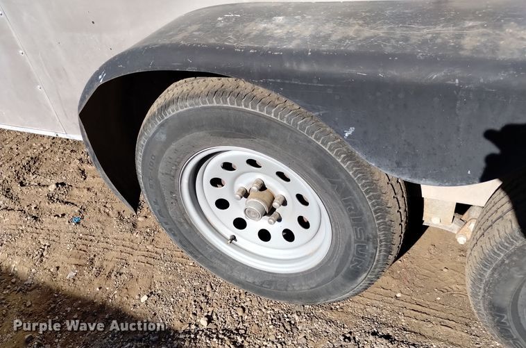 image for item DK8949 2018 Interstate ILRD716TA2  enclosed cargo trailer