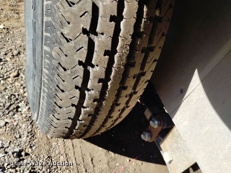 image for item DK8949 2018 Interstate ILRD716TA2  enclosed cargo trailer