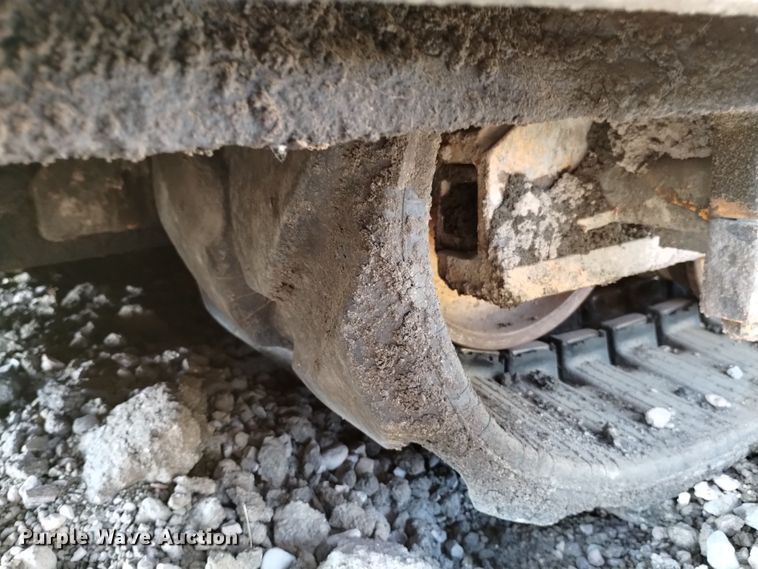 image for item DK8952 2007 LeeBoy L8510R  paver