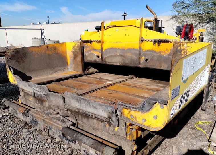 image for item DK8952 2007 LeeBoy L8510R  paver