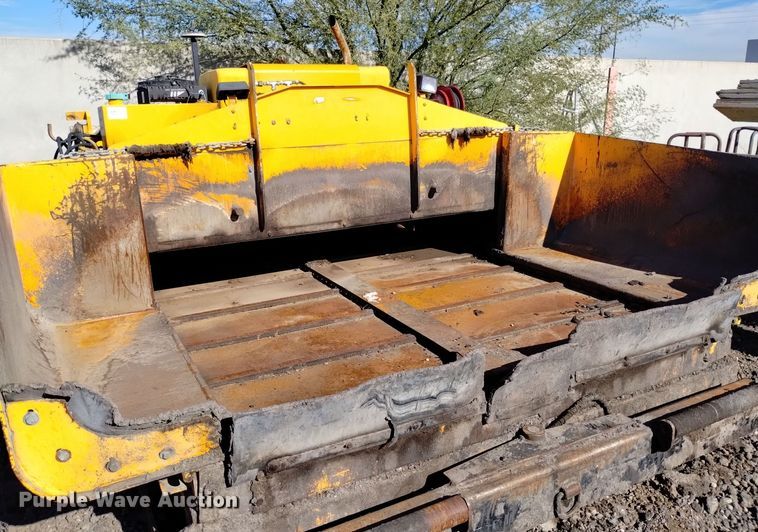 image for item DK8952 2007 LeeBoy L8510R  paver