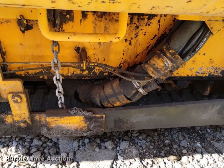 image for item DK8952 2007 LeeBoy L8510R  paver