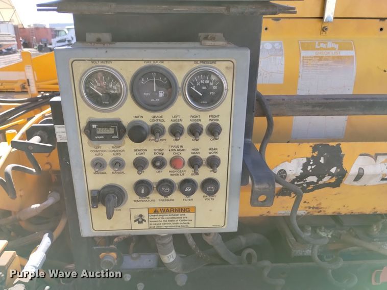 image for item DK8952 2007 LeeBoy L8510R  paver