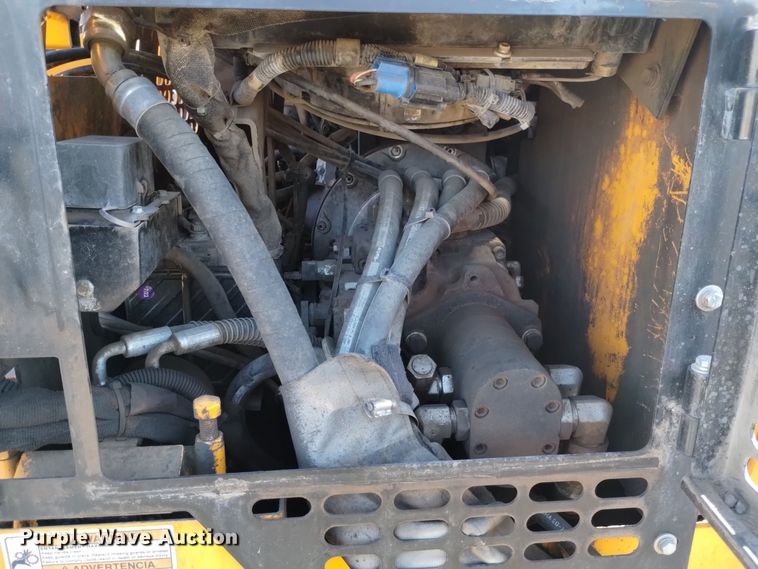 image for item DK8953 2017 LeeBoy 8510E  paver