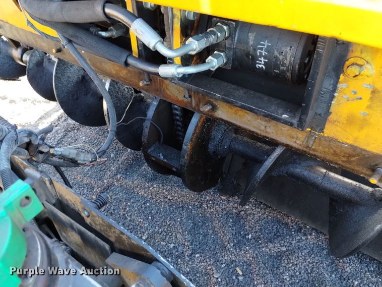 image for item DK8953 2017 LeeBoy 8510E  paver