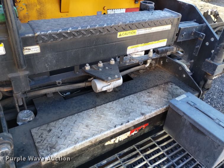 image for item DK8953 2017 LeeBoy 8510E  paver