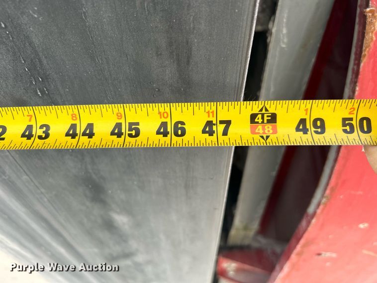 image for item DL7142 2016 Striker Crushing & Screening H5400  crusher