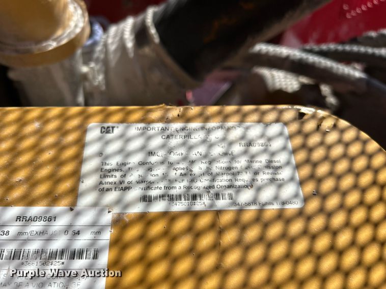 image for item DL7142 2016 Striker Crushing & Screening H5400  crusher