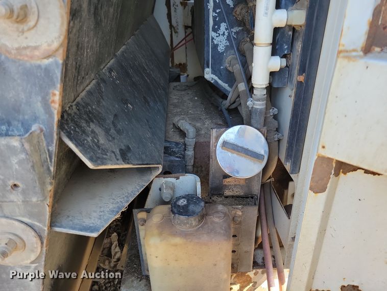 image for item DL7751 1998 Johnston 3000  street sweeper truck