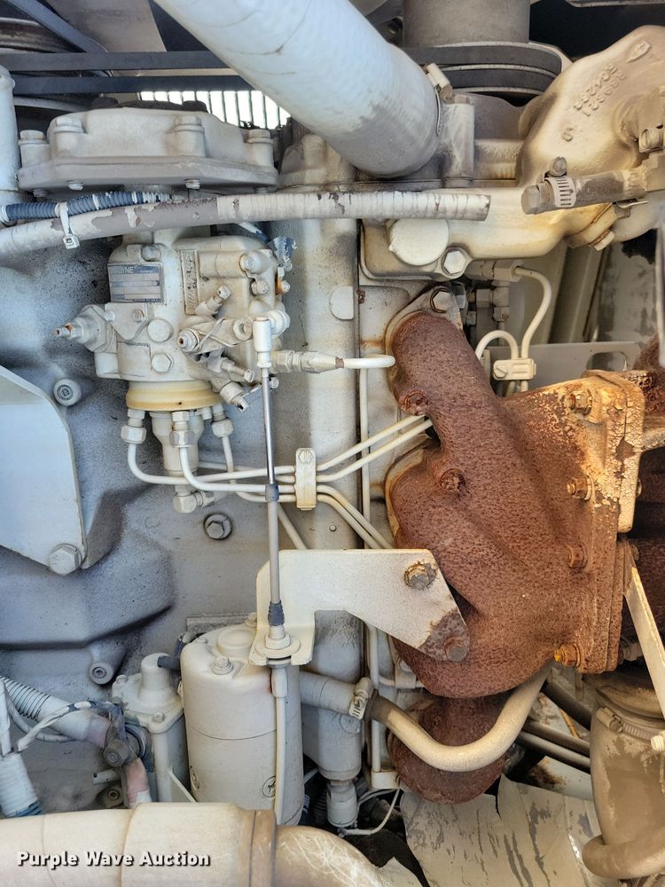 image for item DL7752 1992 Elgin Pelican Series P  street sweeper truck