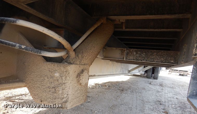 image for item DL7813 2002 Ledwell LW48 HT2-8  drop deck equipment trailer