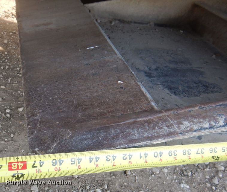 image for item DL7813 2002 Ledwell LW48 HT2-8  drop deck equipment trailer