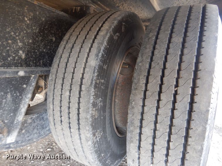 image for item DL7813 2002 Ledwell LW48 HT2-8  drop deck equipment trailer