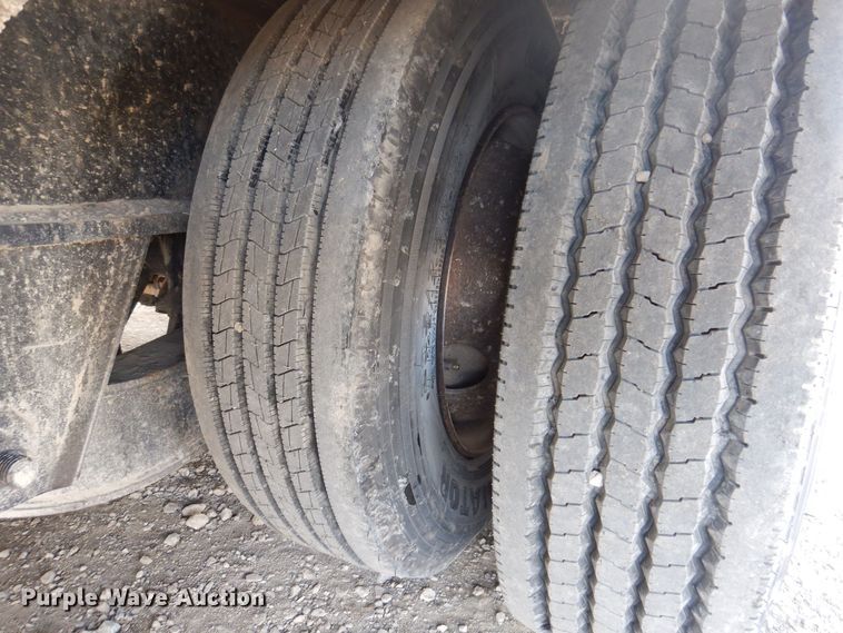 image for item DL7813 2002 Ledwell LW48 HT2-8  drop deck equipment trailer