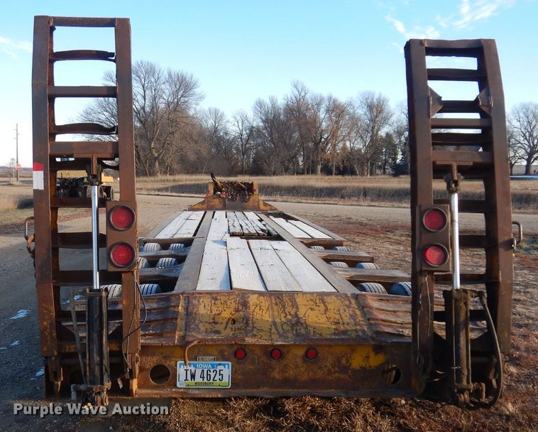 image for item DL7815 1991 Fontaine FLTT-7-35HBT  equipment trailer