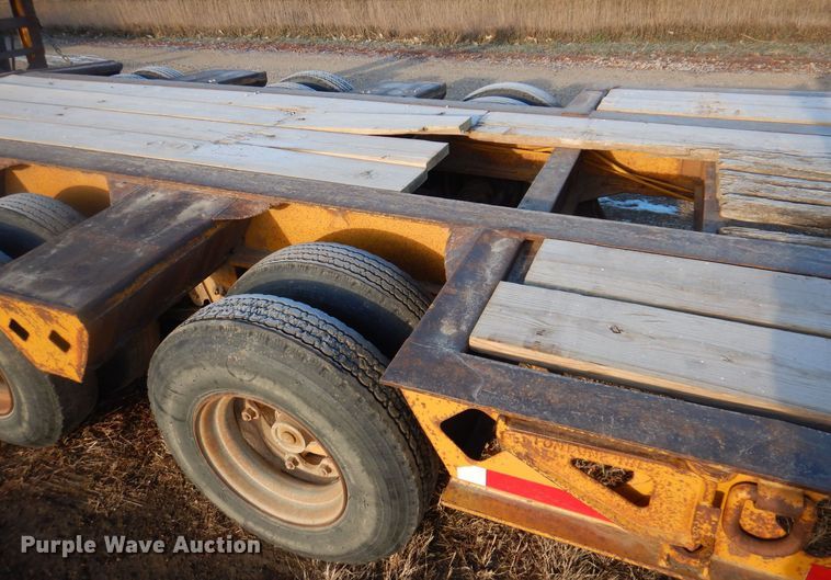 image for item DL7815 1991 Fontaine FLTT-7-35HBT  equipment trailer