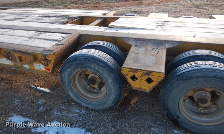 image for item DL7815 1991 Fontaine FLTT-7-35HBT  equipment trailer