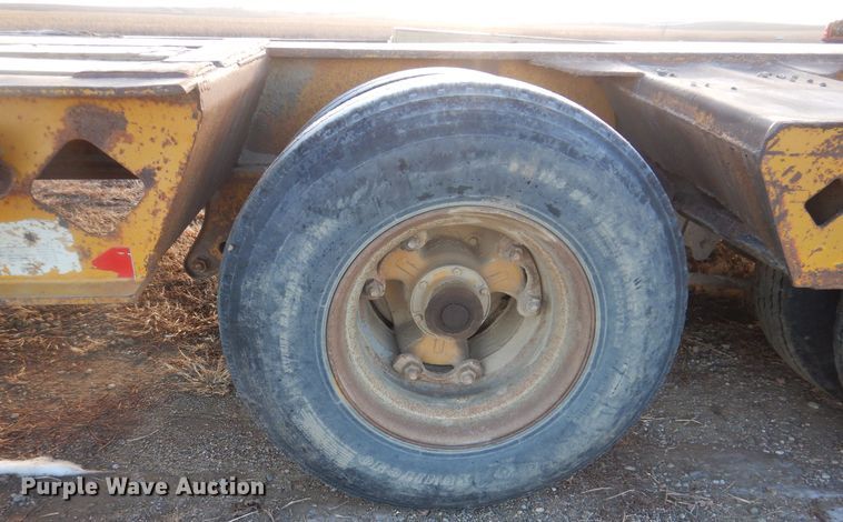 image for item DL7815 1991 Fontaine FLTT-7-35HBT  equipment trailer